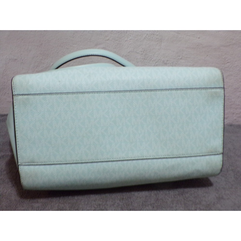 Michael Kors Mint Large Belted Tote with Gold Accents Including Wallet Included. - Picture 6 of 10
